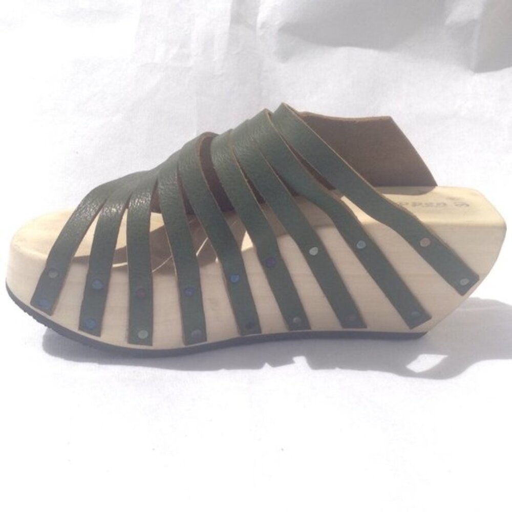 Leather Studded Strappy Wooden Green Sandals